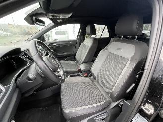 Volkswagen T-Roc 1.5 TSI Sport Business R AUTOMAAT PANO picture 19