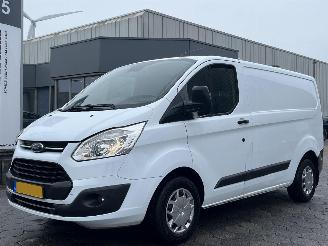 damaged commercial vehicles Ford Transit Custom 270 2.0 TDCI L1H1 Trend 2017/4