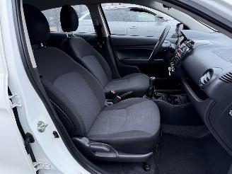 Mitsubishi Space-star 1.0 Cool+ picture 14