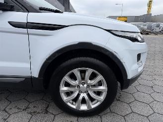 Land Rover Range Rover Evoque 2.2 eD4 2WD Pure Business Edition picture 9