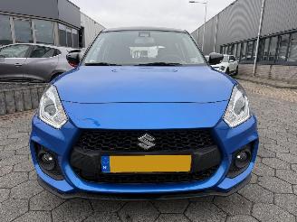 Suzuki Swift 1.4 Sport Smart Hybrid picture 2