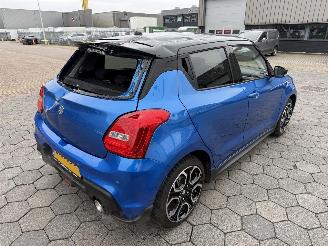 Suzuki Swift 1.4 Sport Smart Hybrid picture 4