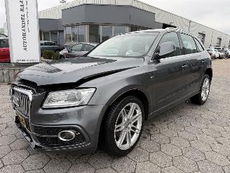 Vaurioauto  passenger cars Audi Q5 2.0 TFSI quattro Sport Edition 2014/3