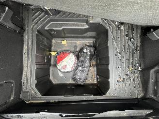 Ford Puma 1.0 EcoBoost Hybrid ST-Line Vignale picture 9