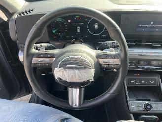 Hyundai Kona 1.6 GDI HEV Premium picture 17