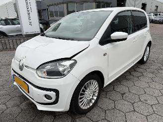Volkswagen Up! 1.0 high up! BlueMotion picture 2