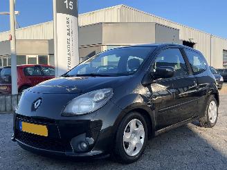 Auto incidentate Renault Twingo 1.2-16V Dynamique 2011/5