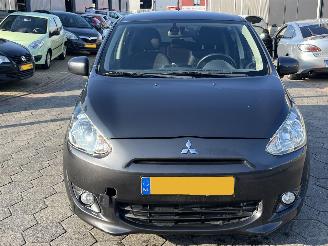 Mitsubishi Space-star 1.0 Bright picture 2