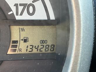 Peugeot 107 1.0-12V XR picture 16