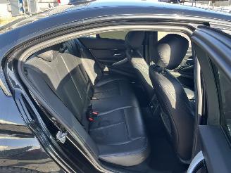 BMW 3-serie 320i Corporate Lease High Executive picture 9