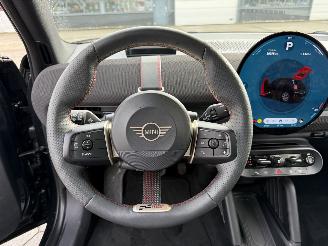 Mini Aceman SE John Cooper Works XL 54.2 kWh 160KW picture 19