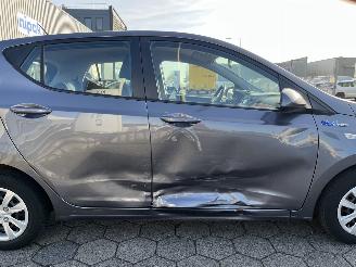 Hyundai I-10 1.0i i-Motion Comfort picture 7