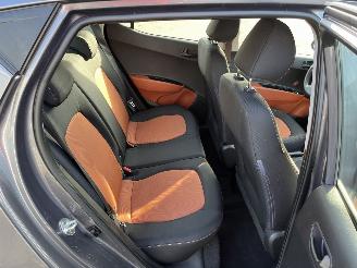 Hyundai I-10 1.0i i-Motion Comfort picture 10