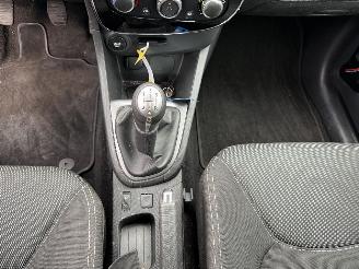 Renault Clio Estate 0.9 TCe Night&Day picture 18