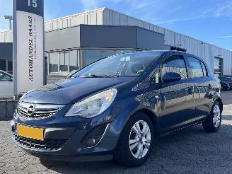 uszkodzony samochody osobowe Opel Corsa 1.3 CDTi EcoFlex S/S Edition 2011/1