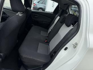 Toyota Yaris 1.5 Hybrid Dynamic picture 11