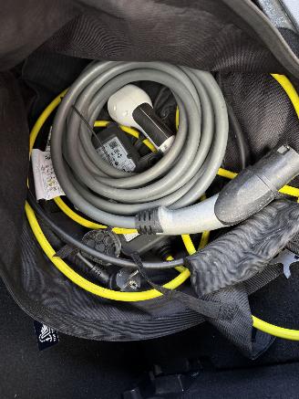 Mini Electric Yours 33 kWh picture 15