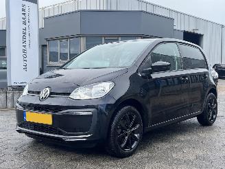 Vaurioauto  passenger cars Volkswagen Up! 1.0 2022/4