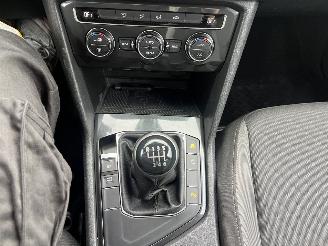 Volkswagen Tiguan 1.5 TSI Comfortline Business picture 21