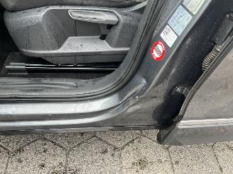 Volkswagen Tiguan 1.5 TSI Comfortline Business picture 9