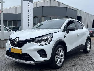 uszkodzony samochody osobowe Renault Captur 1.6 E-Tech Hybrid 145 Zen 2022/9
