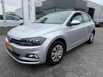 uszkodzony samochody osobowe Volkswagen Polo 1.0 TSI Comfortline 2018/3