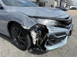 Honda Civic Autom 1.0 i-VTEC Elegance picture 4