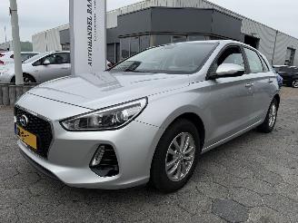 krockskadad bil auto Hyundai I-30 1.0 T-GDI Comfort 2018/4