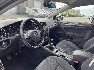 Volkswagen Golf 1.4 TSI Highline picture 14