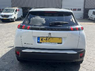 Peugeot e-2008 EV Allure 50 kWh picture 5