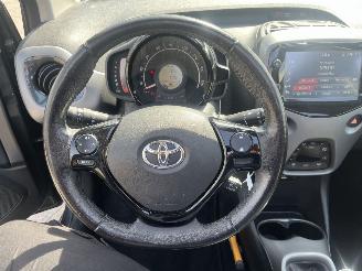 Toyota Aygo CABRIO-TOP x-cite picture 17