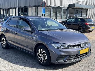 Volkswagen Polo 1.0 TSI Life picture 3
