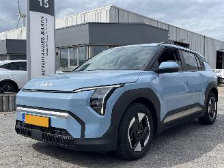uszkodzony samochody osobowe Kia EV3 Plus 58.3 kWh 2025/7
