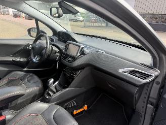 Peugeot 208 1.2 PureTech GT-line picture 15