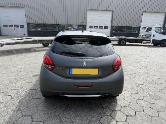 Peugeot 208 1.2 PureTech GT-line picture 5