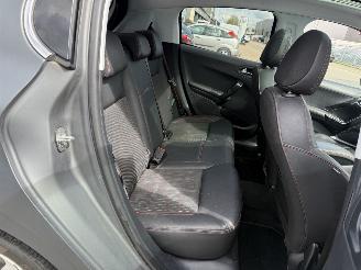 Peugeot 208 1.2 PureTech GT-line picture 13