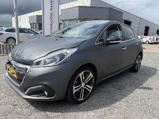 Unfallwagen Peugeot 208 1.2 PureTech GT-line 2016/1