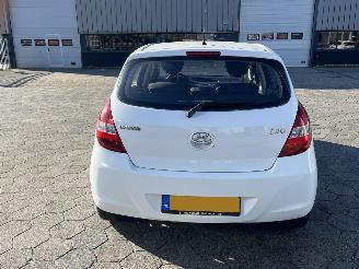 Hyundai I-20 1.2i Business Edition picture 5