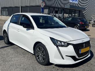 Peugeot 208 1.2 PureTech Active Pack picture 3