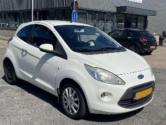 Ford Ka 1.2 Titanium X picture 3