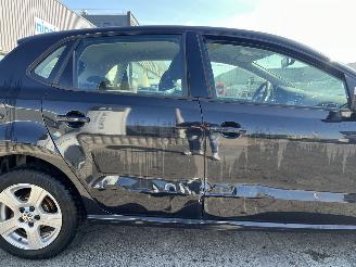 Volkswagen Polo 1.4-16V Comfortline picture 8