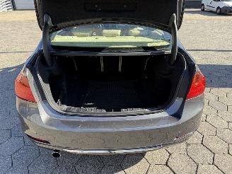 BMW 3-serie 320i High Executive picture 11