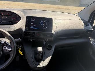 Peugeot Partner 1.5 BlueHDi 100 S&S L2 picture 21