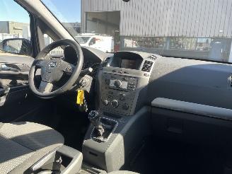 Opel Zafira 1.6 Business picture 10