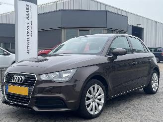 škoda osobní automobily Audi A1 Sportback 1.2 TFSI Connect 2013/6