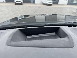 BMW 3-serie 330i High Executive AUTOMAAT picture 24