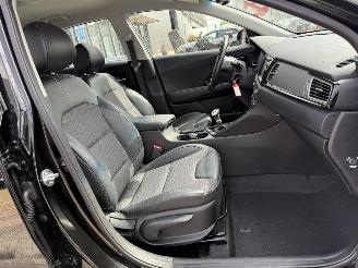 Kia Niro Automaat 1.6 GDi Hybrid DynamicLine picture 13