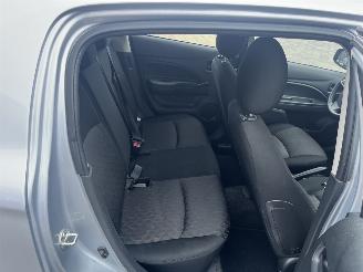 Mitsubishi Space-star 1.2 Cool+ picture 13