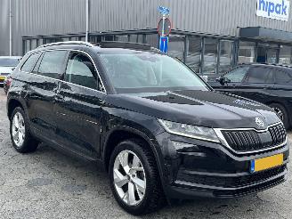 Skoda Kodiaq 1.5 TSI AUTOMAAT PANO 7PERSOONS Limited Business Edition picture 3