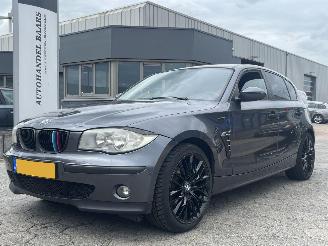 Voiture accidenté BMW 1-serie 116i Business Line 2006/12
